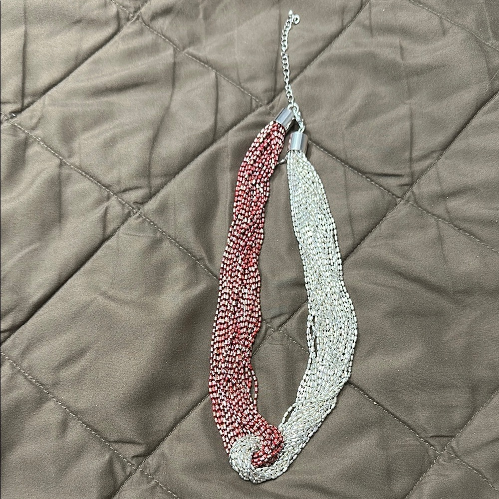 Elegant Two-Tone Necklace